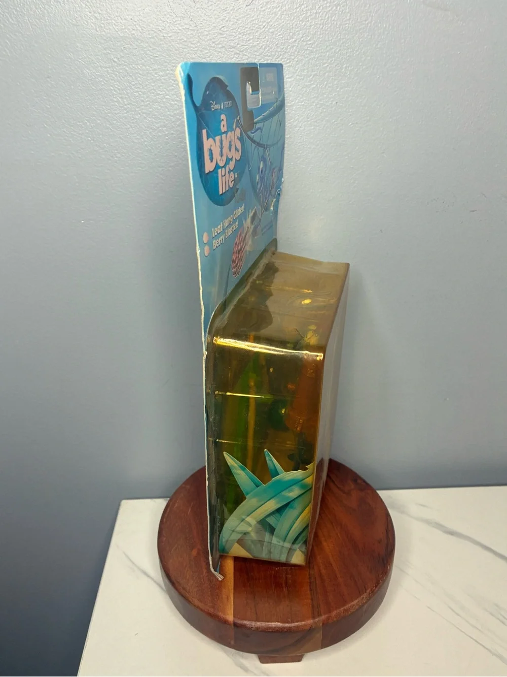 1998 Disney Pixar A Bug’s Life Hang Glider Flik Mattel Sealed Figure